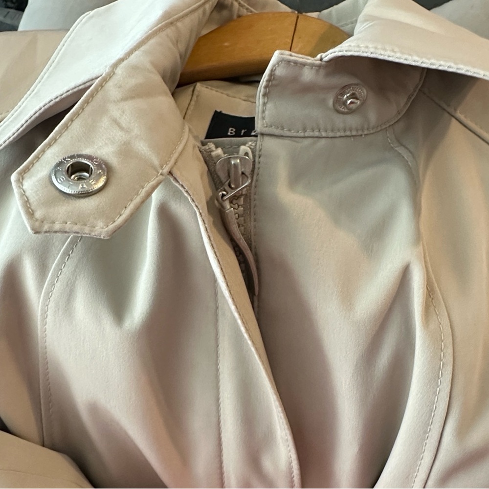 Braetan Elegant Beige Women's rain repelling Trench Coat size small w/belt (F12) - Picture 13 of 13